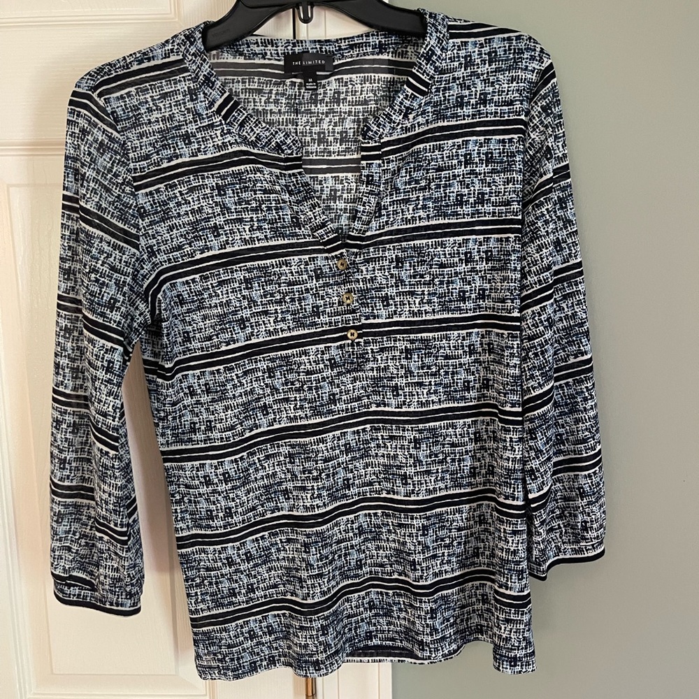 THE LIMITED black and blue blouse